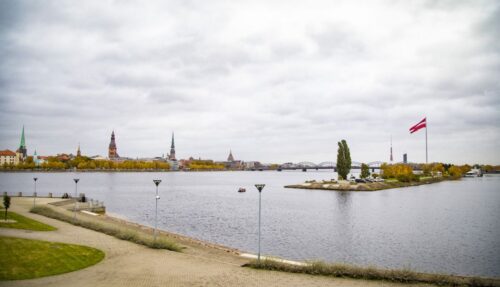 Rīgā izsludināts metu konkurss AB dambja publiskās ārtelpas attīstībai