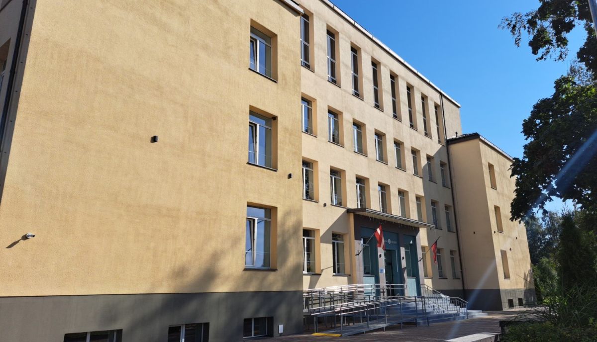 BVKB atceļ ekspluatācijas aizliegumu noteiktām telpām Jēkabpils 2. vidusskolā