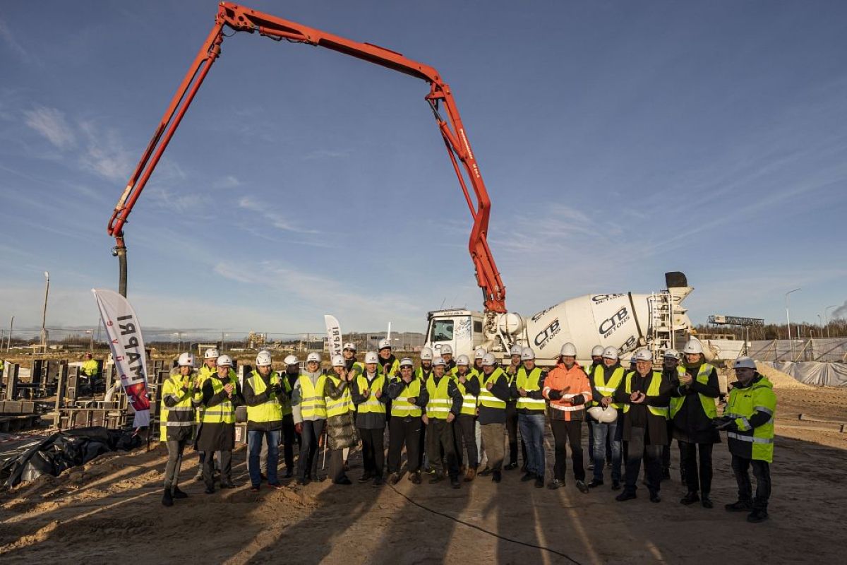 Liepājā iemūrēta kapsula jaunā 