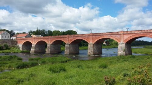 Kuldīgas vecpilsētas saglabāšanu un aizsardzību noteic īpašā likumā