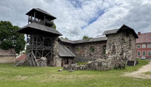 Limbažos plāno pilsdrupu restaurāciju kultūras mantojuma saglabāšanai