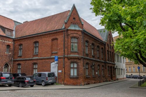 Sākta Rīgas vēstures un kuģniecības muzeja jumta atjaunošana