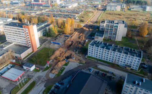 Daugavpilī pārbūvē uzņēmējdarbības infrastruktūrai nozīmīgo Višķu ielu